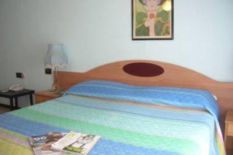 Centro Hotel Turín Pokoj fotografie